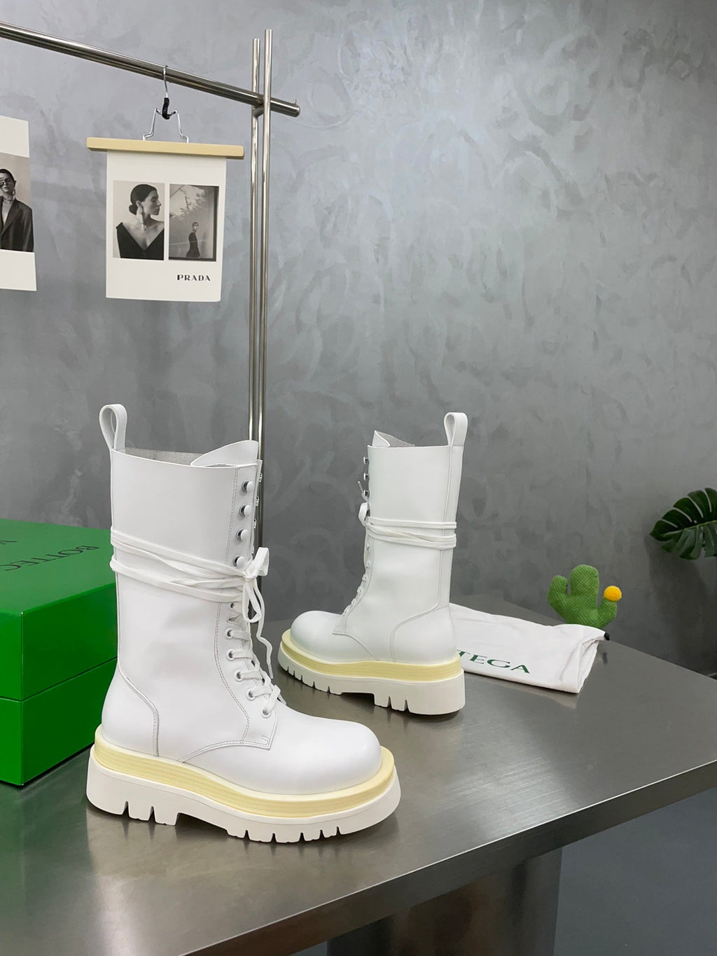 BOTTEGA VENETA LUG LACE-UP BOOT IN WHITE CALFSKIN 7 CM