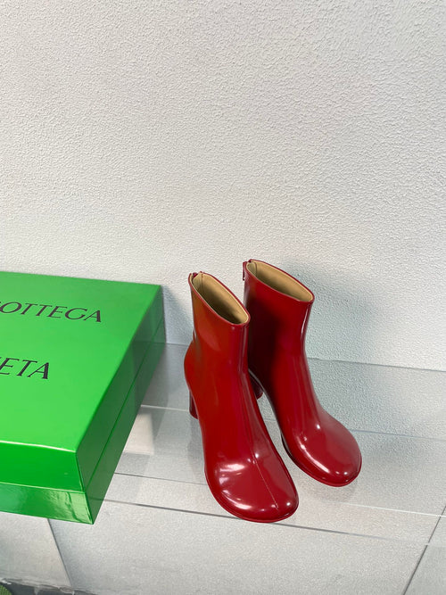 BOTTEGA VENETA ATOMIC ANKLE BOOT IN RUBY RED CALFSKIN 75 MM