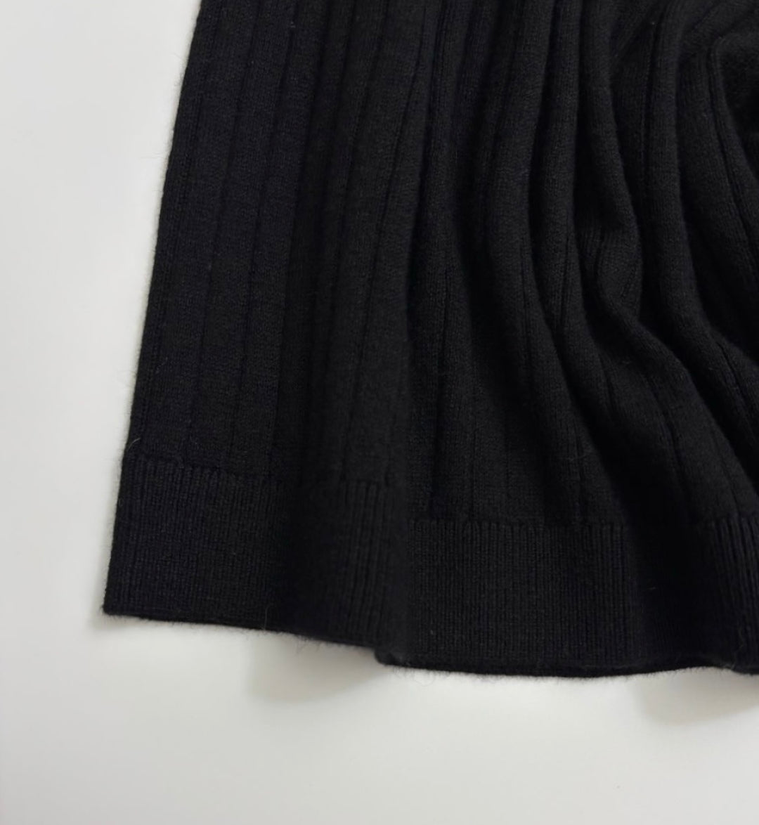 LOUIS VUITTON LV 25S POLO SWEATER 0101