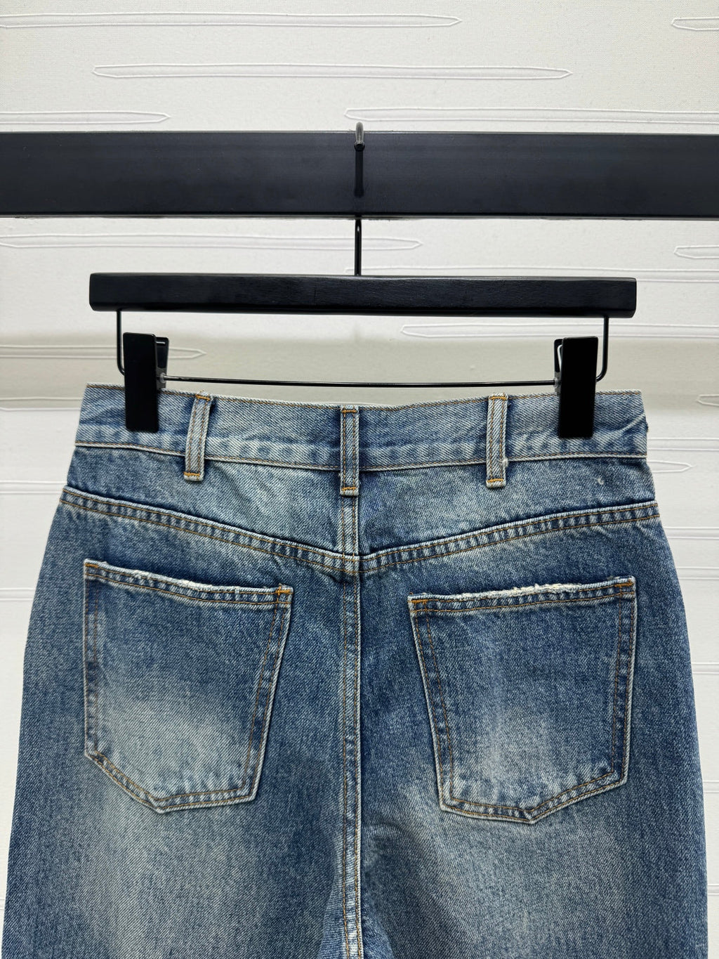 CELINE WIDE-LEG JEANS 269506