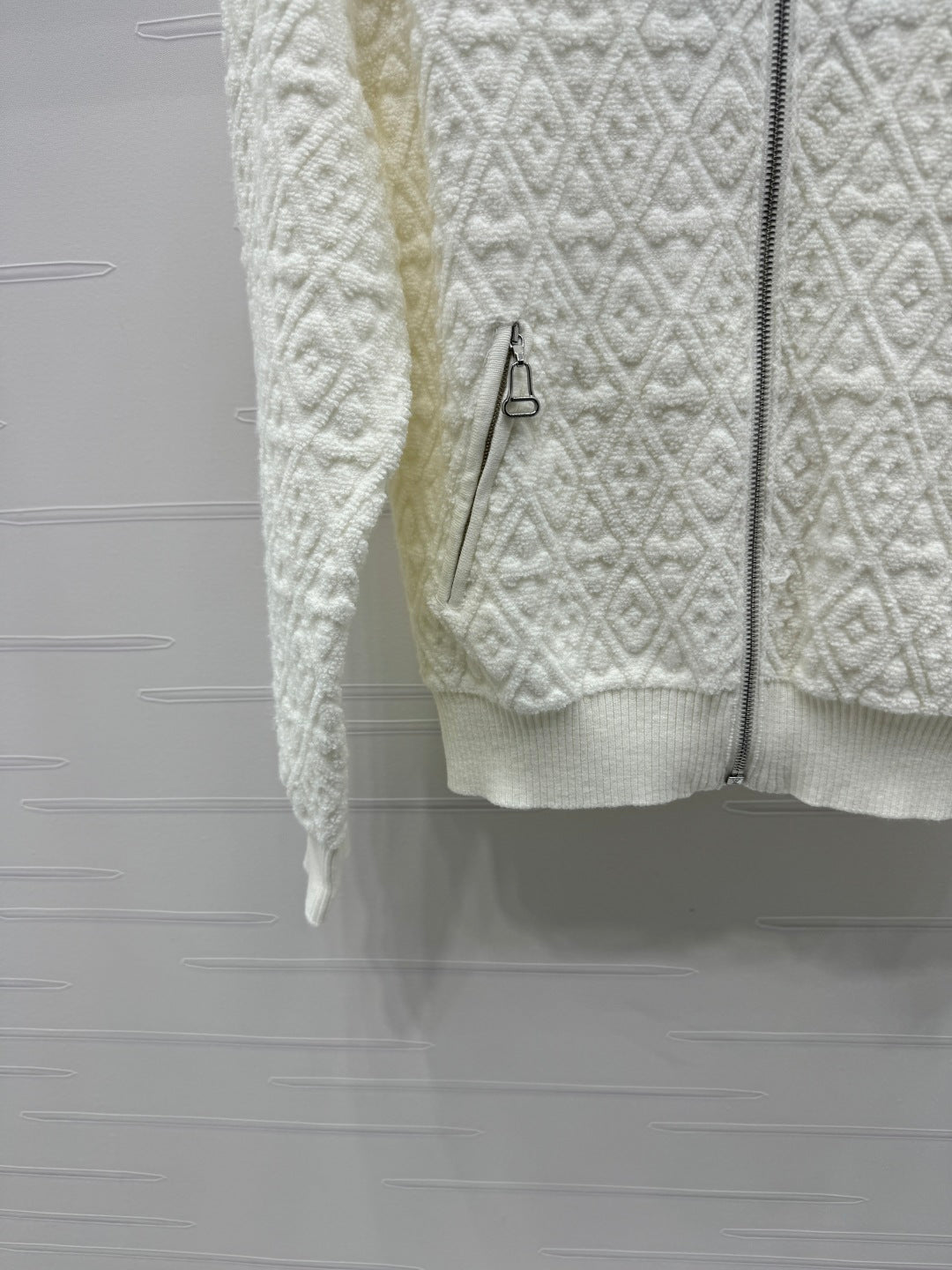 LOUIS VUITTON LV ZIP-UP LONG-SLEEVE KNIT CARDIGAN 274960