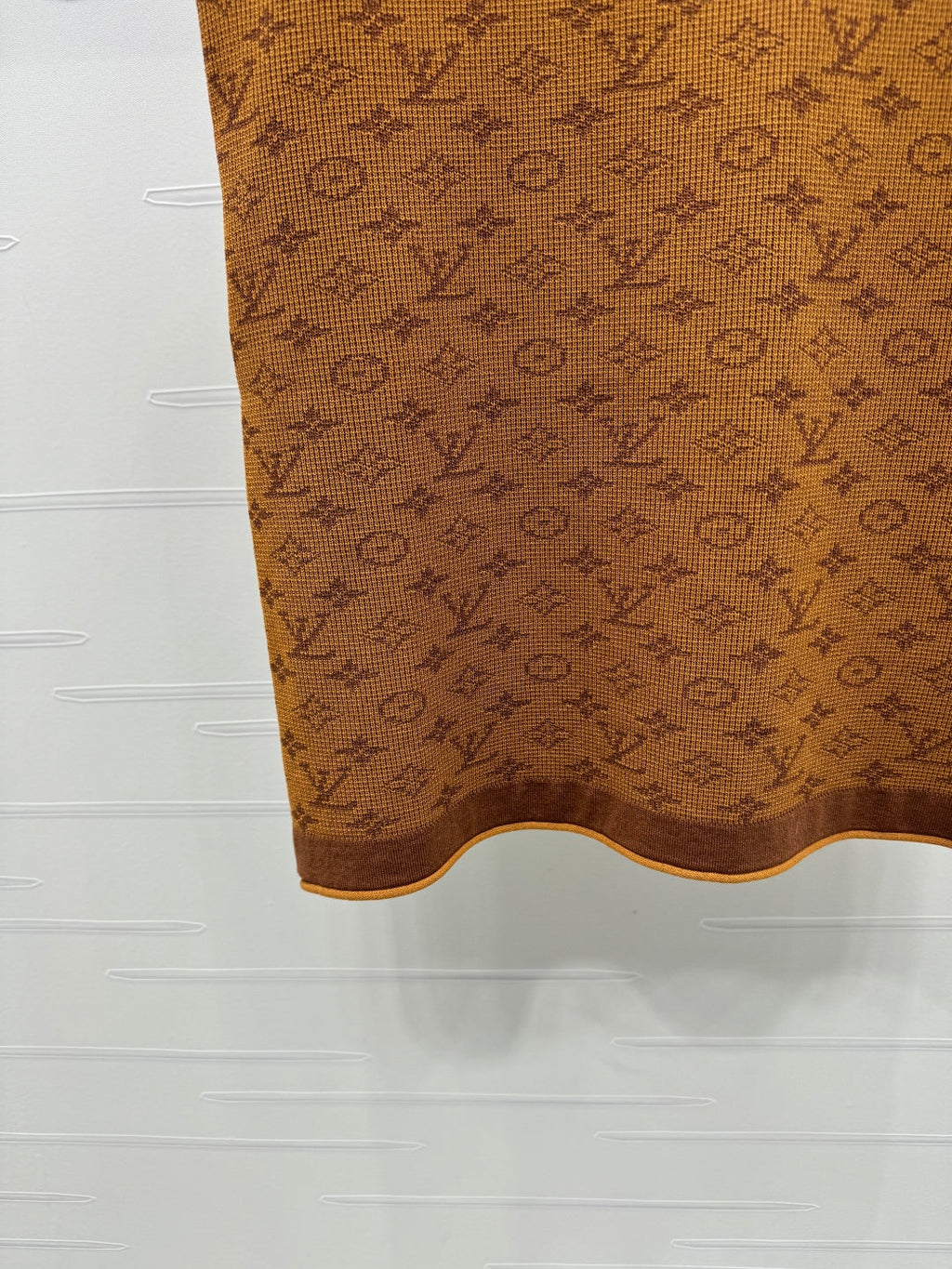 LOUIS VUITTON LV ROUND-NECK KNITTED SLEEVELESS VEST 274937