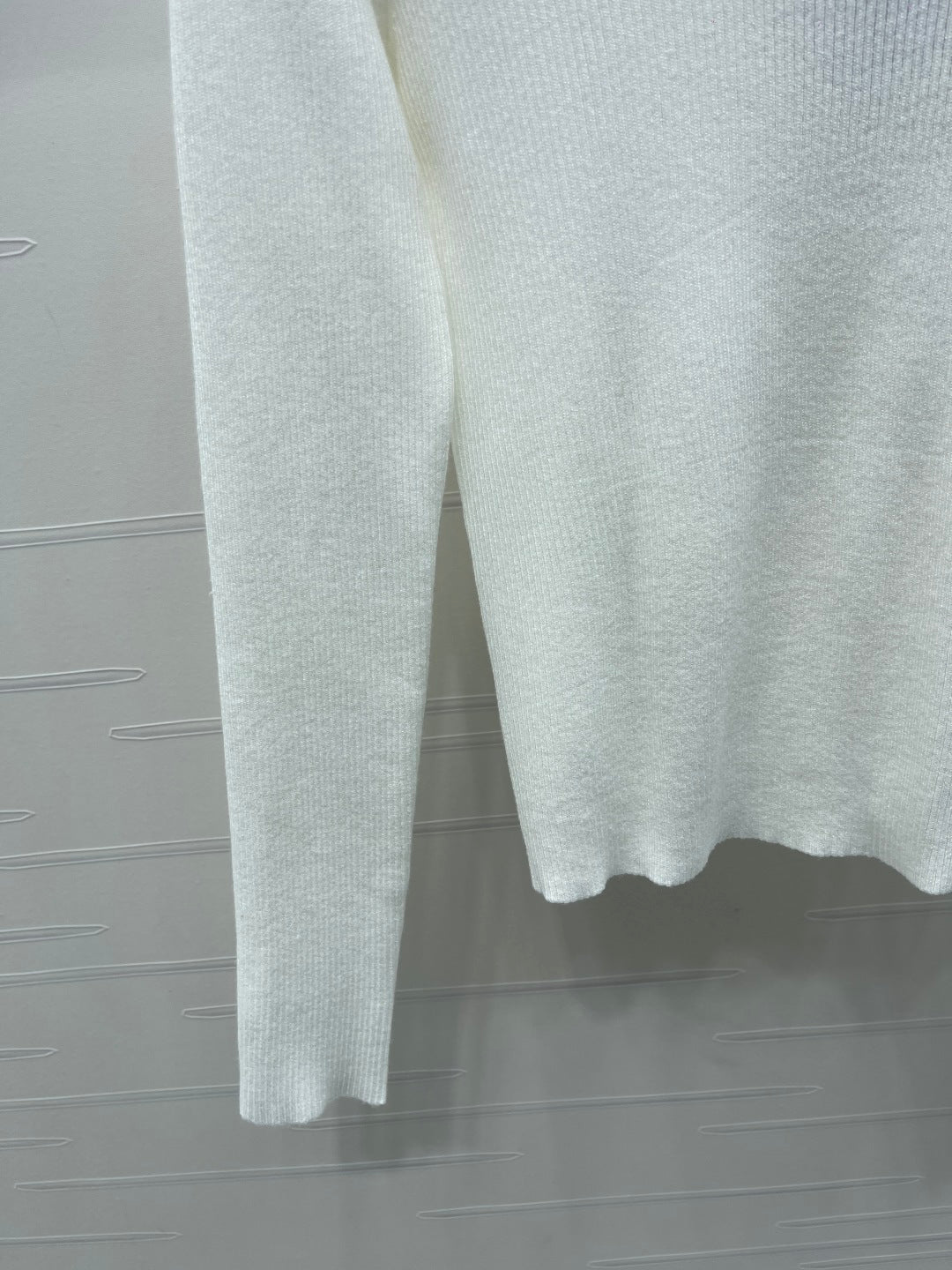 LOUIS VUITTON LV 25S LOGO-EMBROIDERED SWEATER 0088
