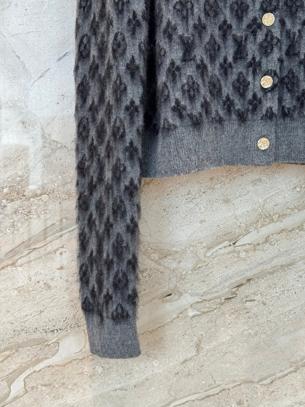 LOUIS VUITTON LV 25S CARDIGAN 0004