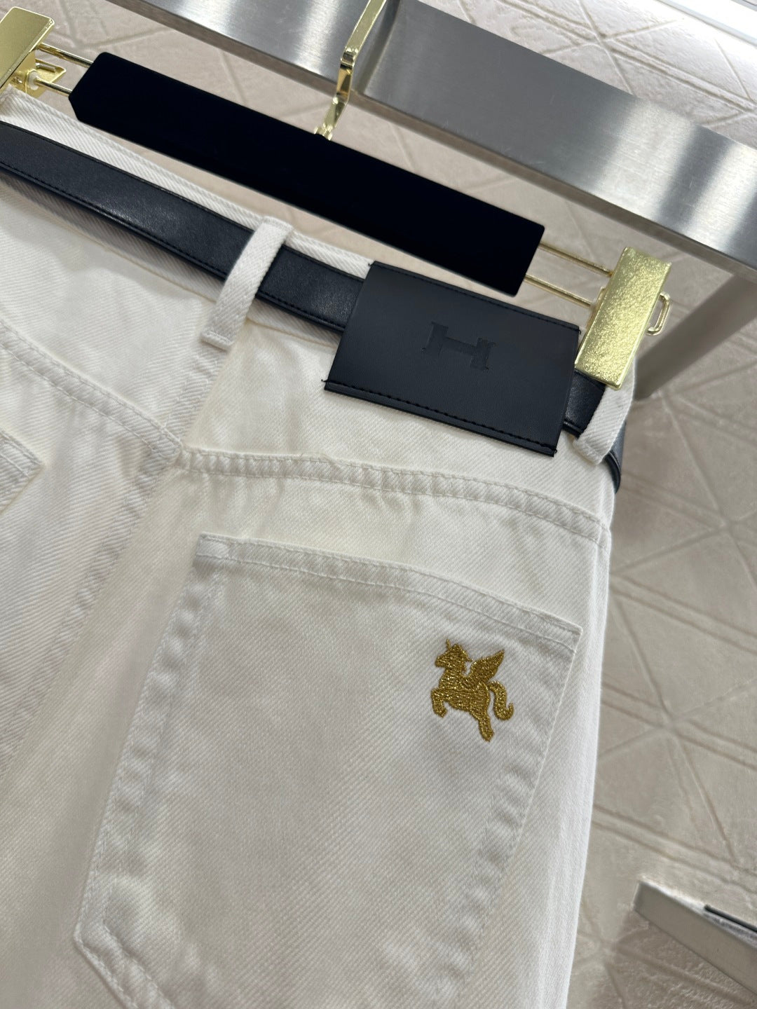 HERMES HERMES 25S HIGH-WAIST STRAIGHT JEANS 353