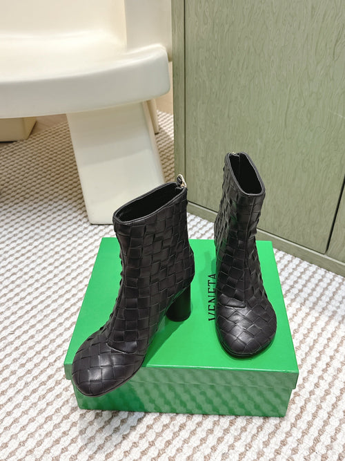 BOTTEGA VENETA 26S INTRECCIATO BOOTS 70 MM IN BLACK LAMBSKIN