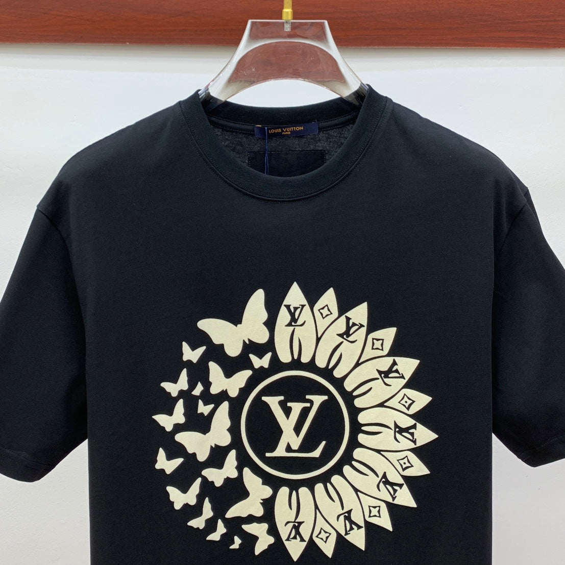 LOUIS VUITTON LV T-SHIRT IN BLACK PURE COTTON CLASSIC LOGO PATTERN 238881