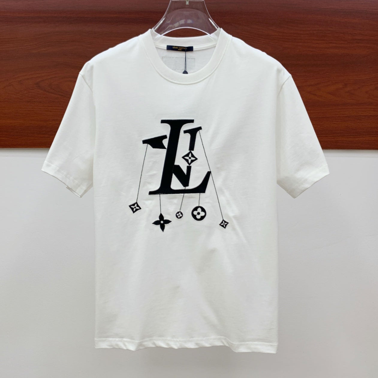 LOUIS VUITTON LV T-SHIRT IN WHITE COTTON STYLIZED LOGO 238872