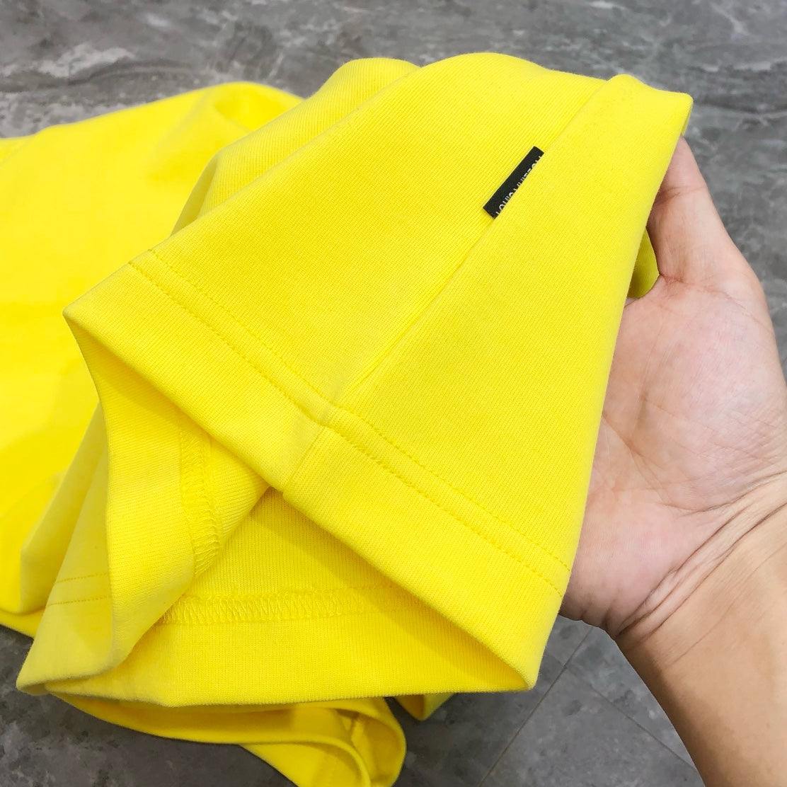 LOUIS VUITTON LV BRIGHT YELLOW COTTON T-SHIRT 239471