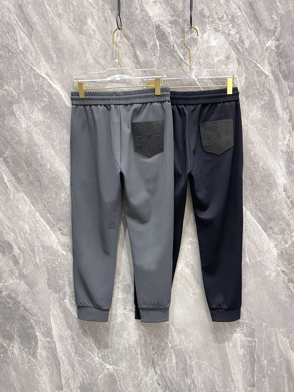 LOUIS VUITTON LV MOUSE GRAY TROUSERS 239485