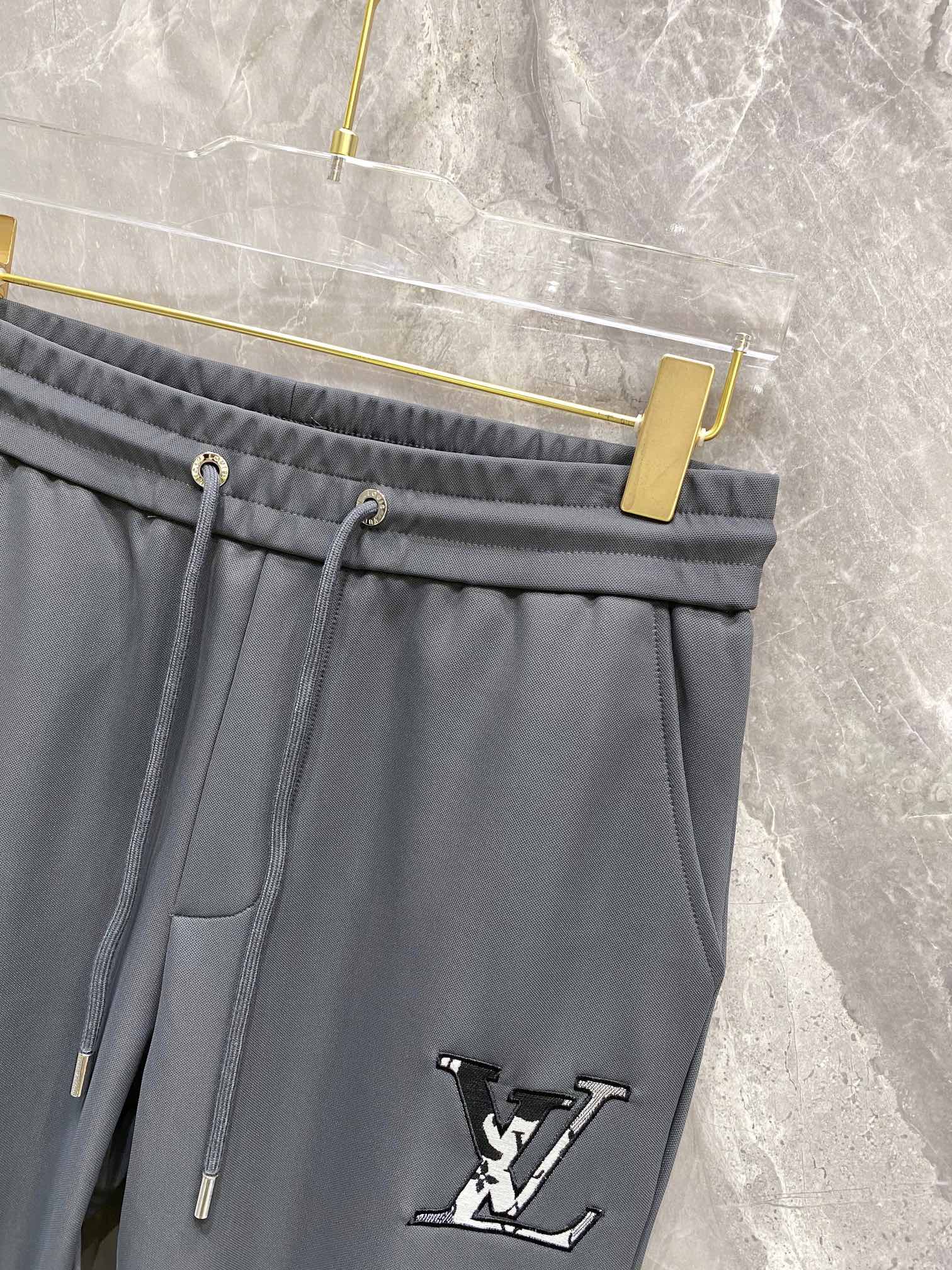 LOUIS VUITTON LV MOUSE GRAY TROUSERS 239485