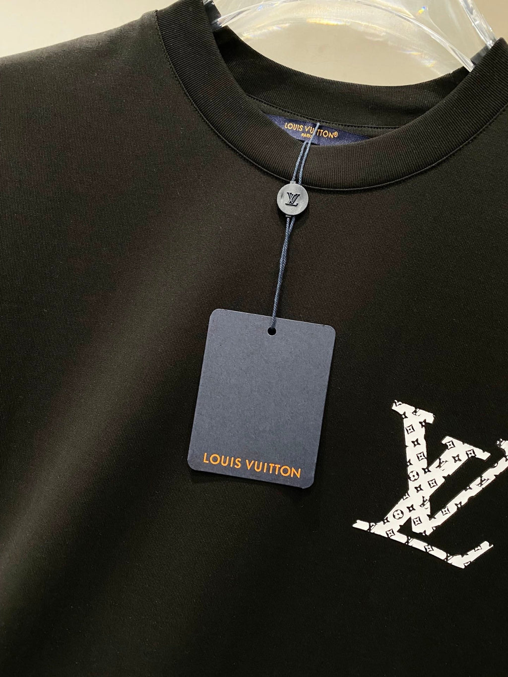 LOUIS VUITTON LV BLACK COTTON T-SHIRT 238839