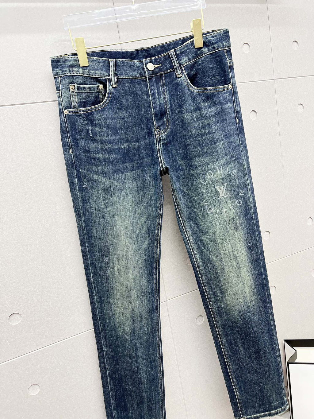 LOUIS VUITTON LV BLUE DENIM JEAN 239500