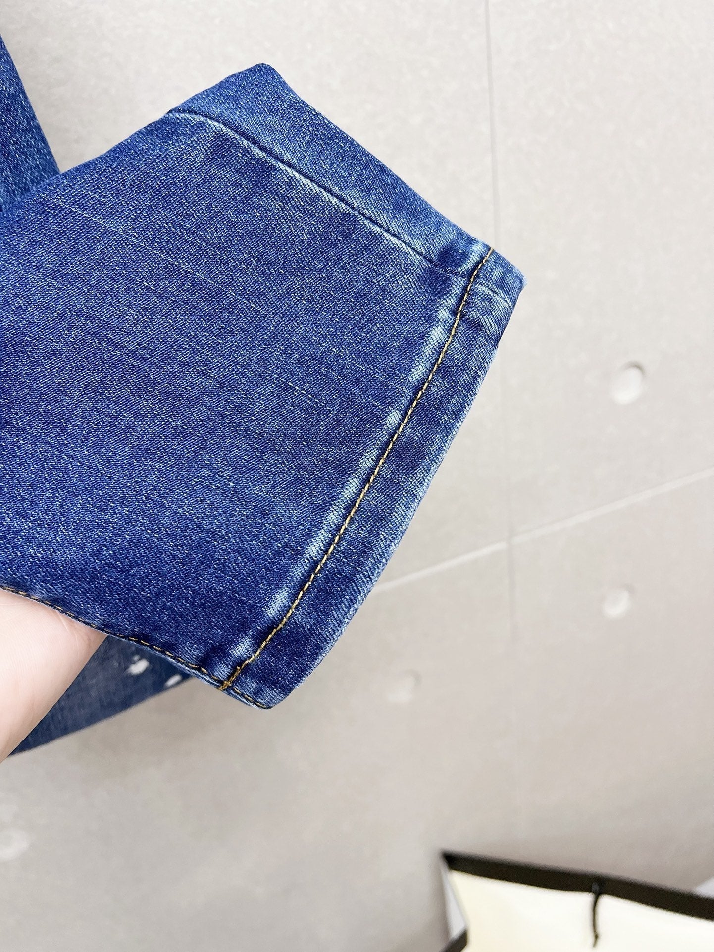 LOUIS VUITTON LV BLUE DENIM JEAN 239501