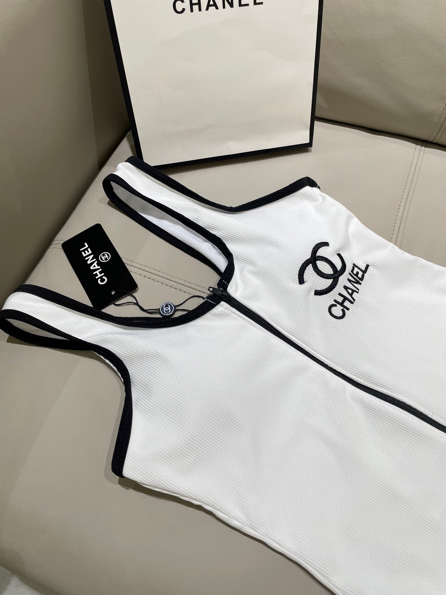 CHANEL BIKINI SWIMSUIT SET IN WHITE AND BLACK TRIM 604254