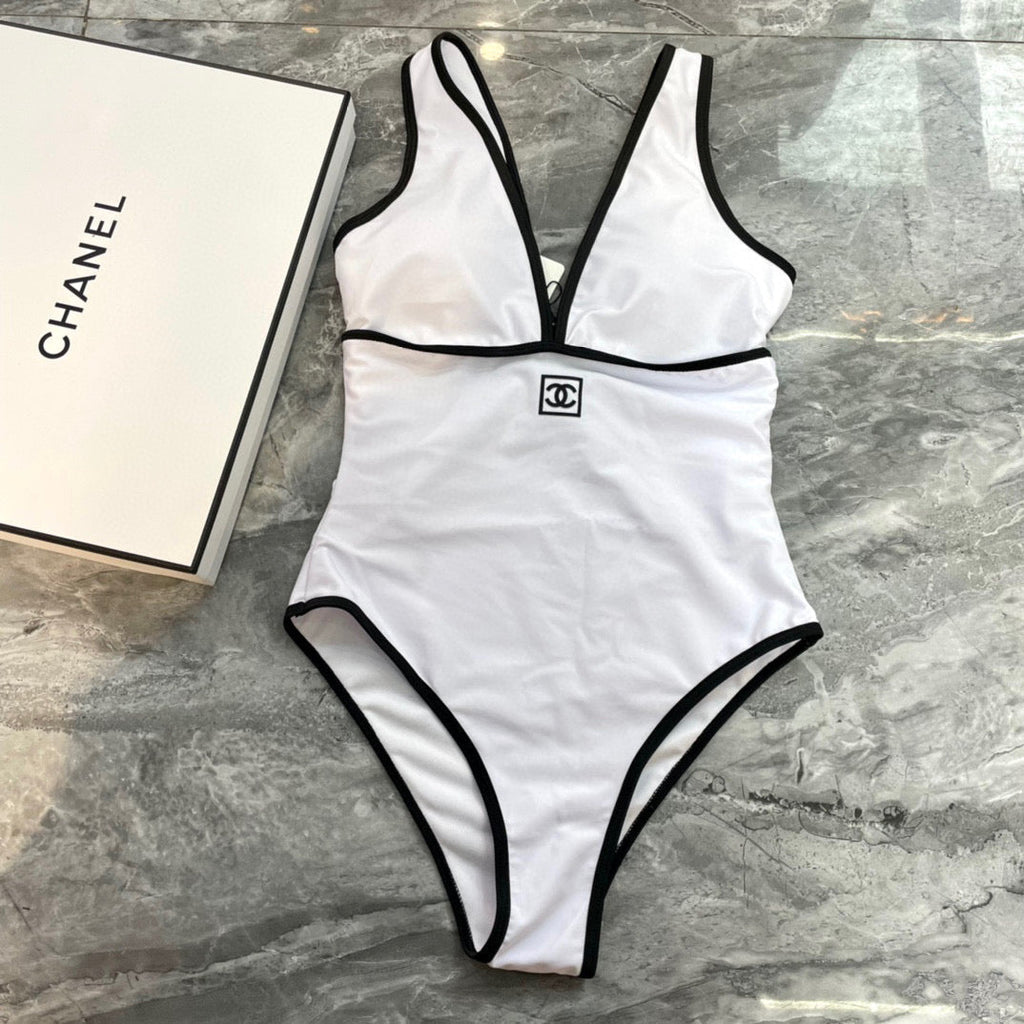 CHANEL BIKINI SWIMSUIT SET IN WHITE AND BLACK TRIM 613724