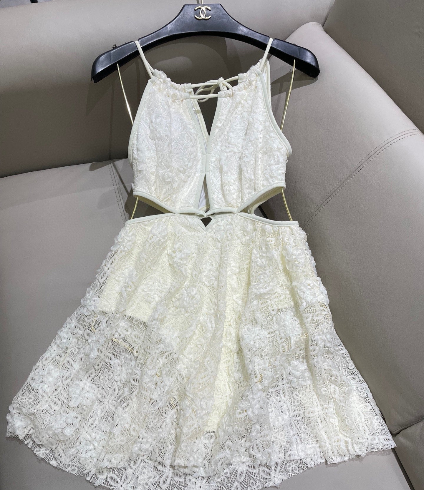 CHANEL BIKINI SWIMSUIT SET IN WHITE LACE FABRIC 613726