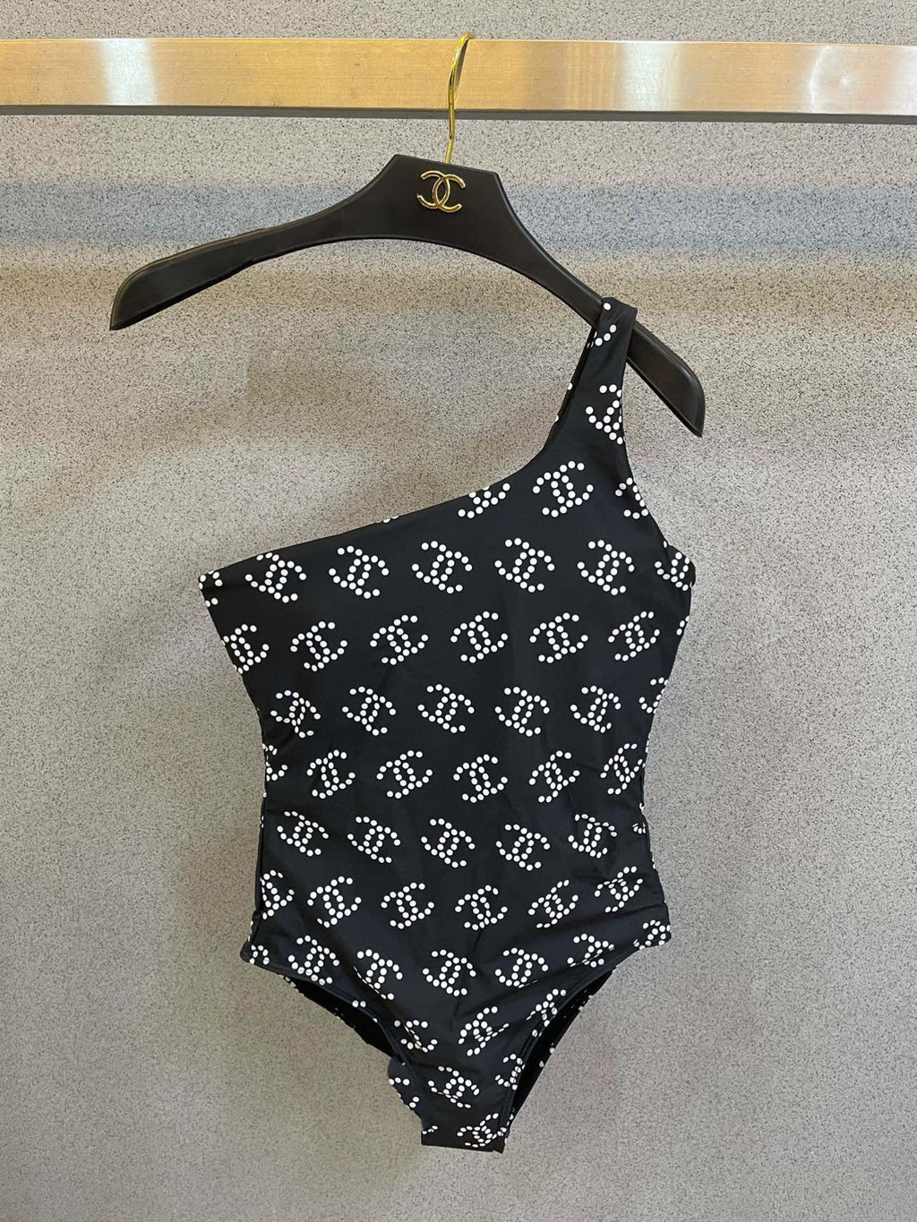 CHANEL BIKINI SWIMSUIT SET IN BLACK AND WHITE LOGO PRINTED 615195