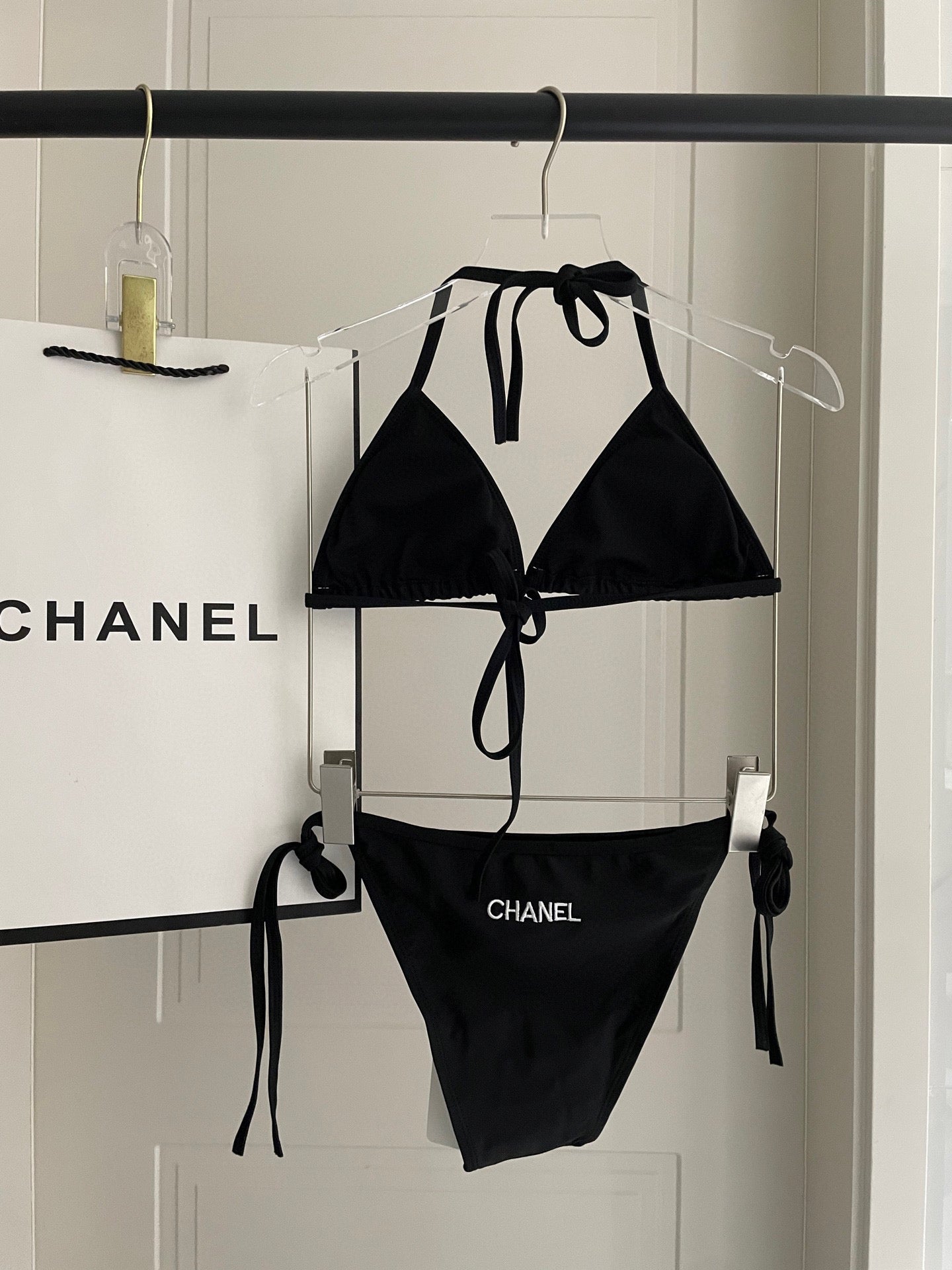 CHANEL BIKINI SWIMSUIT SET IN BLACK EMBROIDERED LOGO 624564