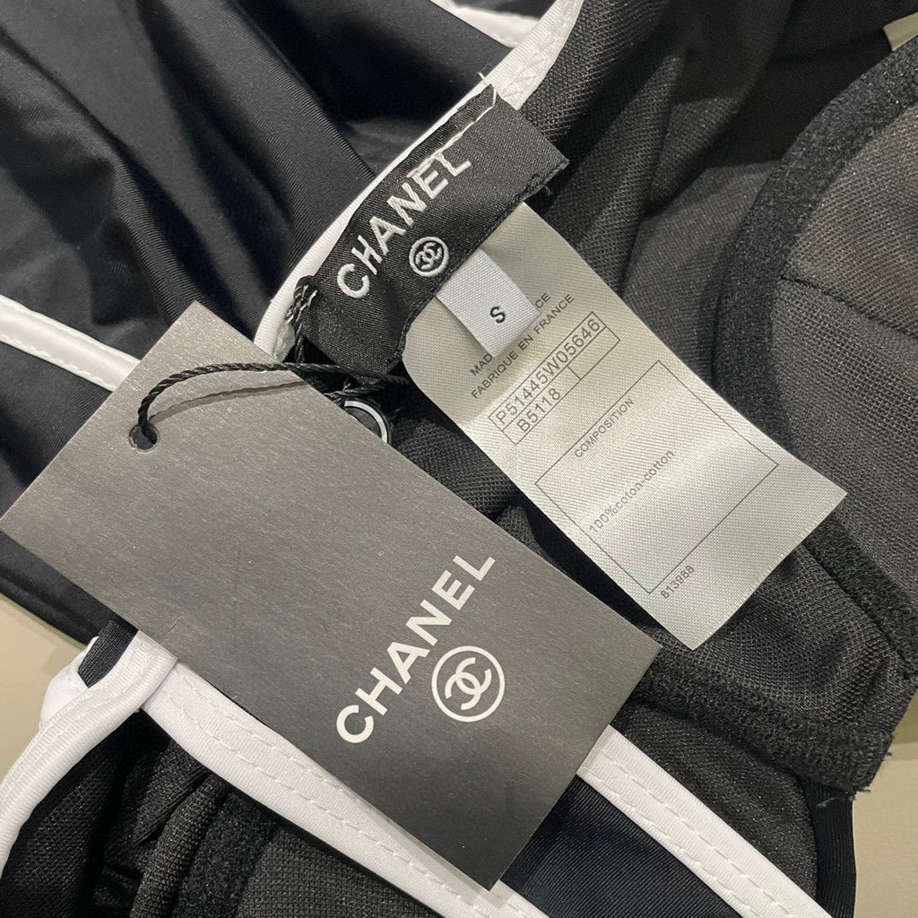 CHANEL SWIMSUIT BODYSUIT IN BLACK AND WHITE STRIPED 627831