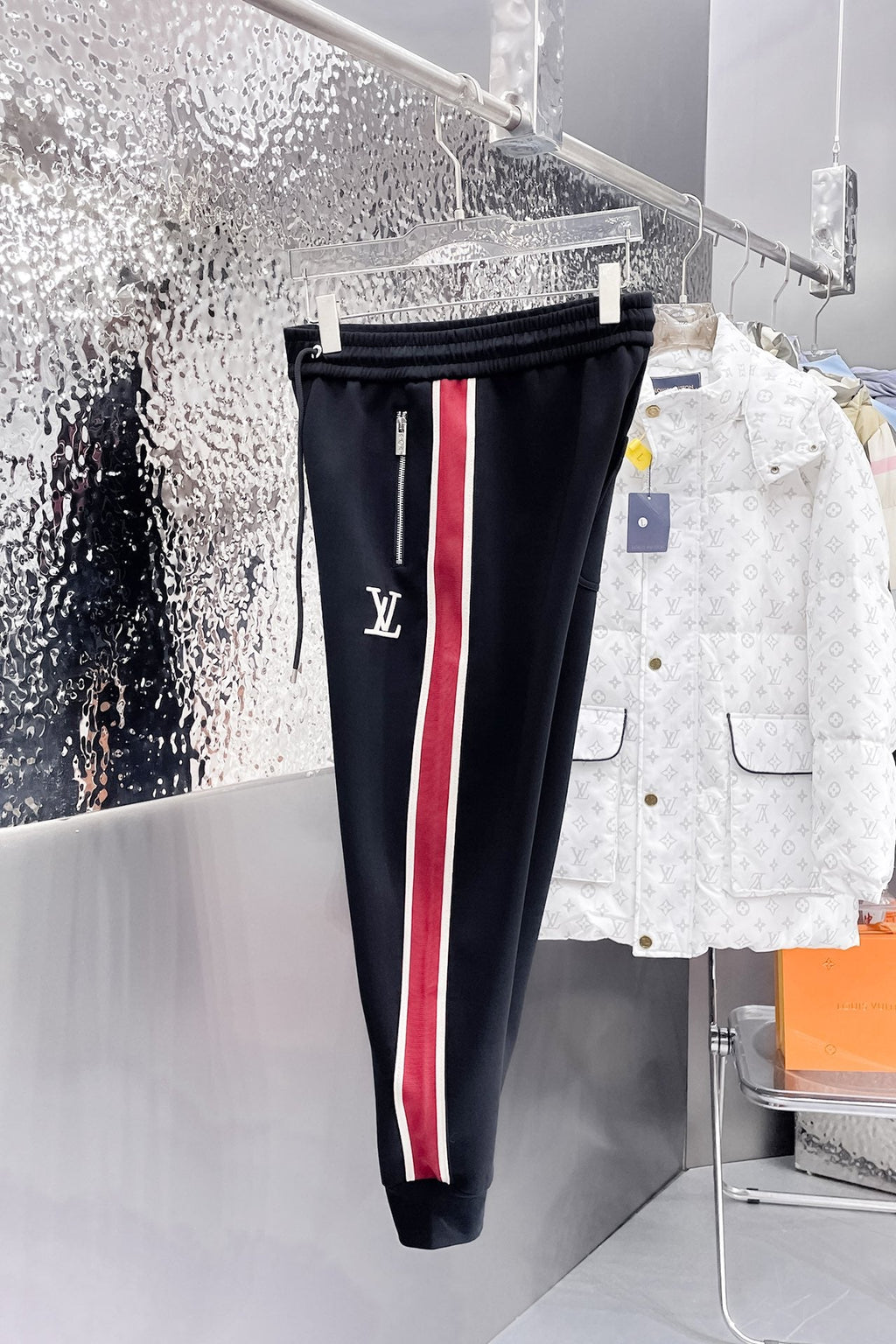 LOUIS VUITTON LV BLACK MIX RED TROUSERS 239503
