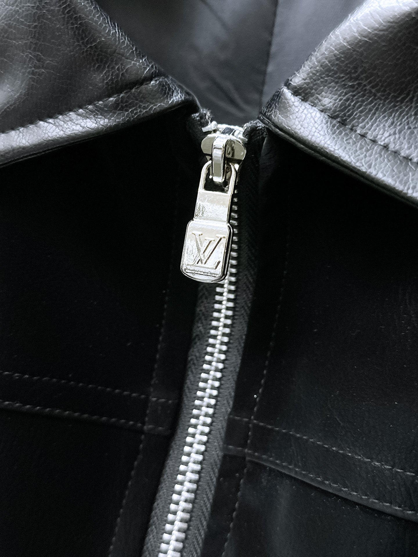 LOUIS VUITTON LV SHIRT JACKET IN BLACK SOFT CALFSKIN 239124