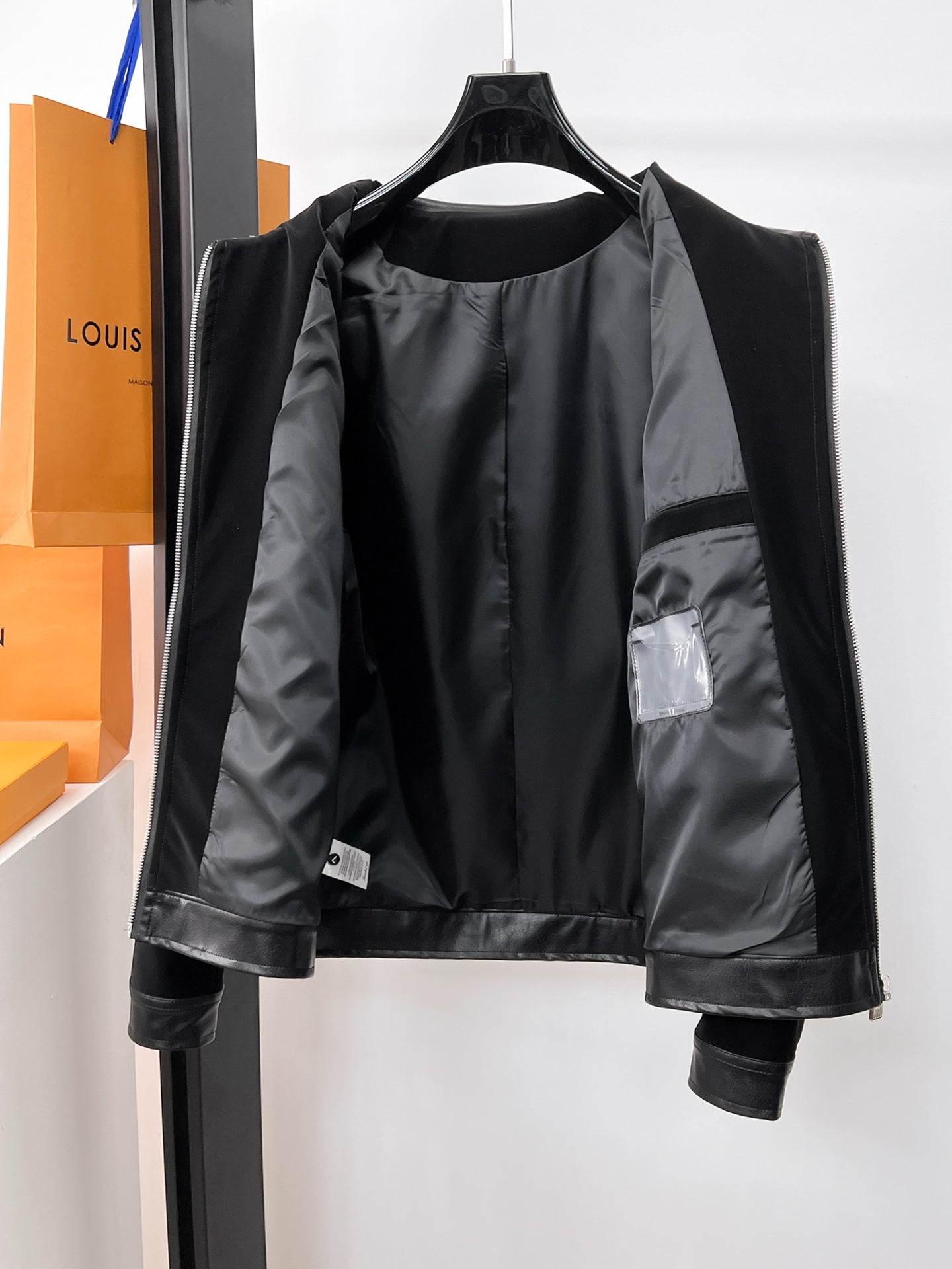 LOUIS VUITTON LV BLACK CALFSKIN JACKET 239522