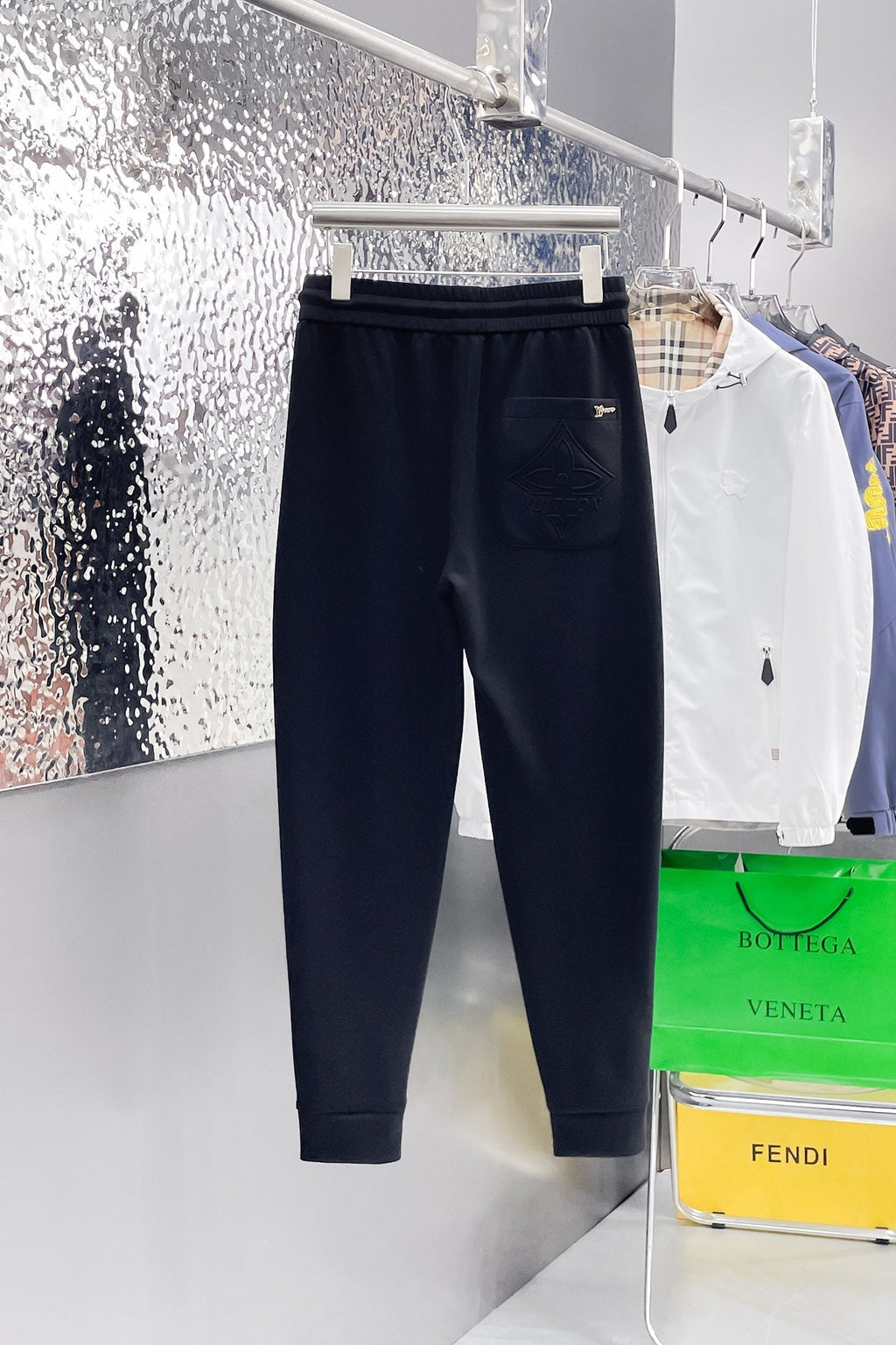 LOUIS VUITTON LV BLACK TROUSERS 239508