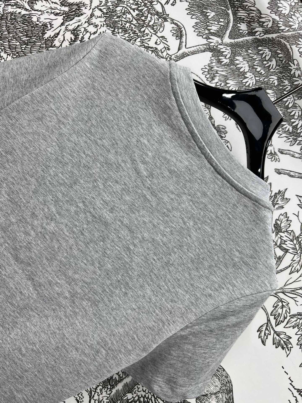LOUIS VUITTON LV SHORT SLEEVE T-SHIRT 268698