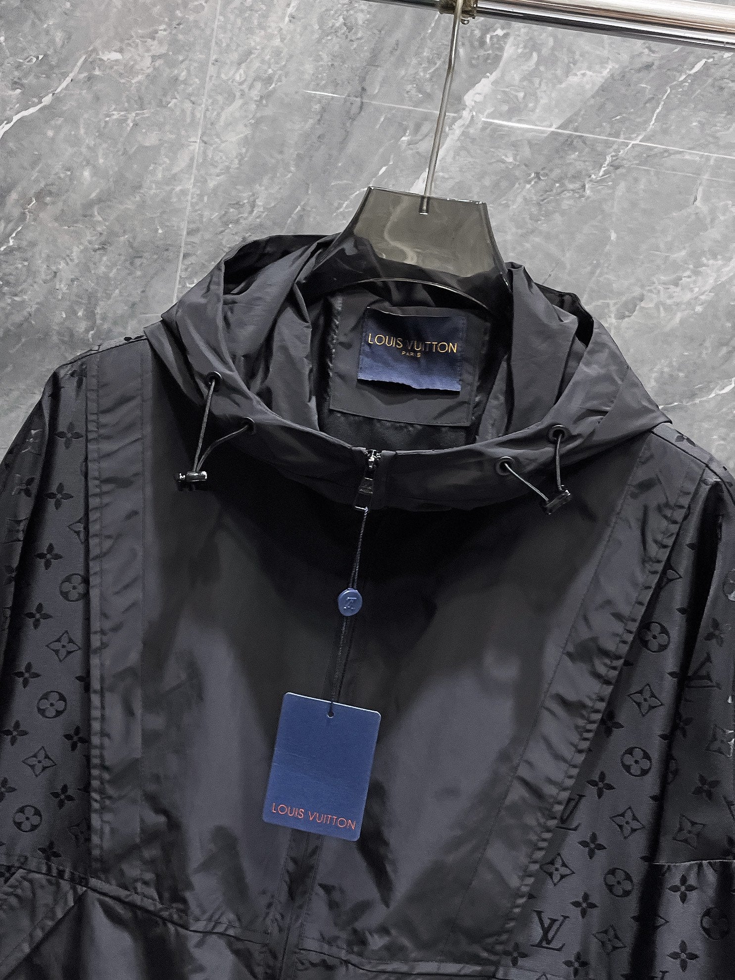 LOUIS VUITTON LV BLACK JACKET 239565
