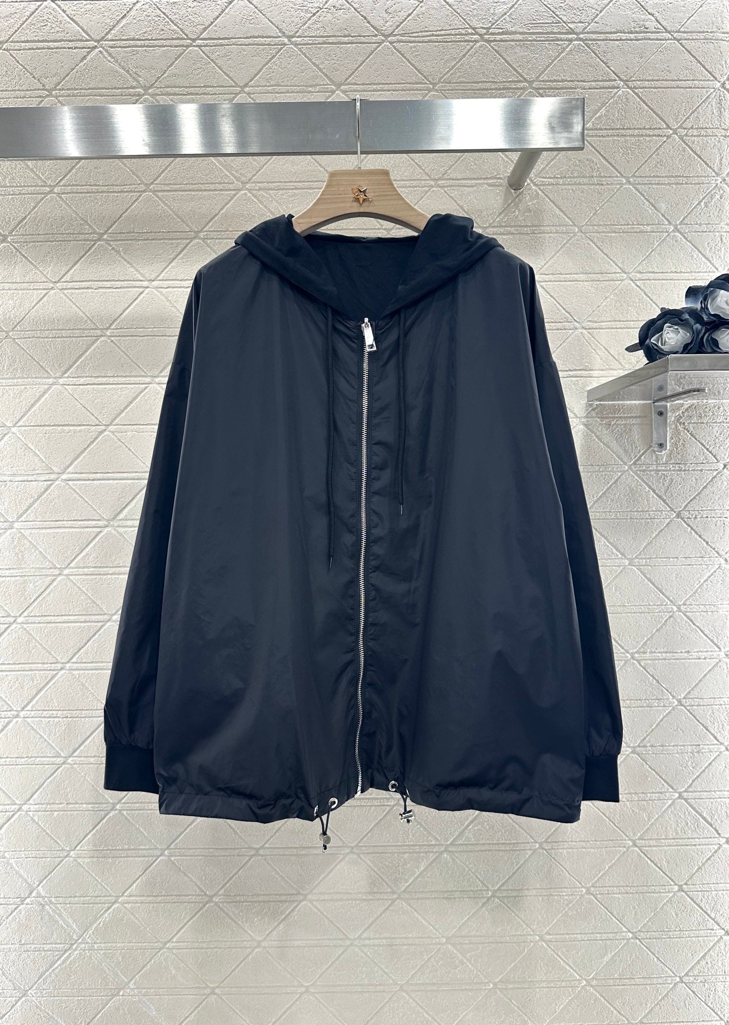LOUIS VUITTON LV HOODED JACKET 272375
