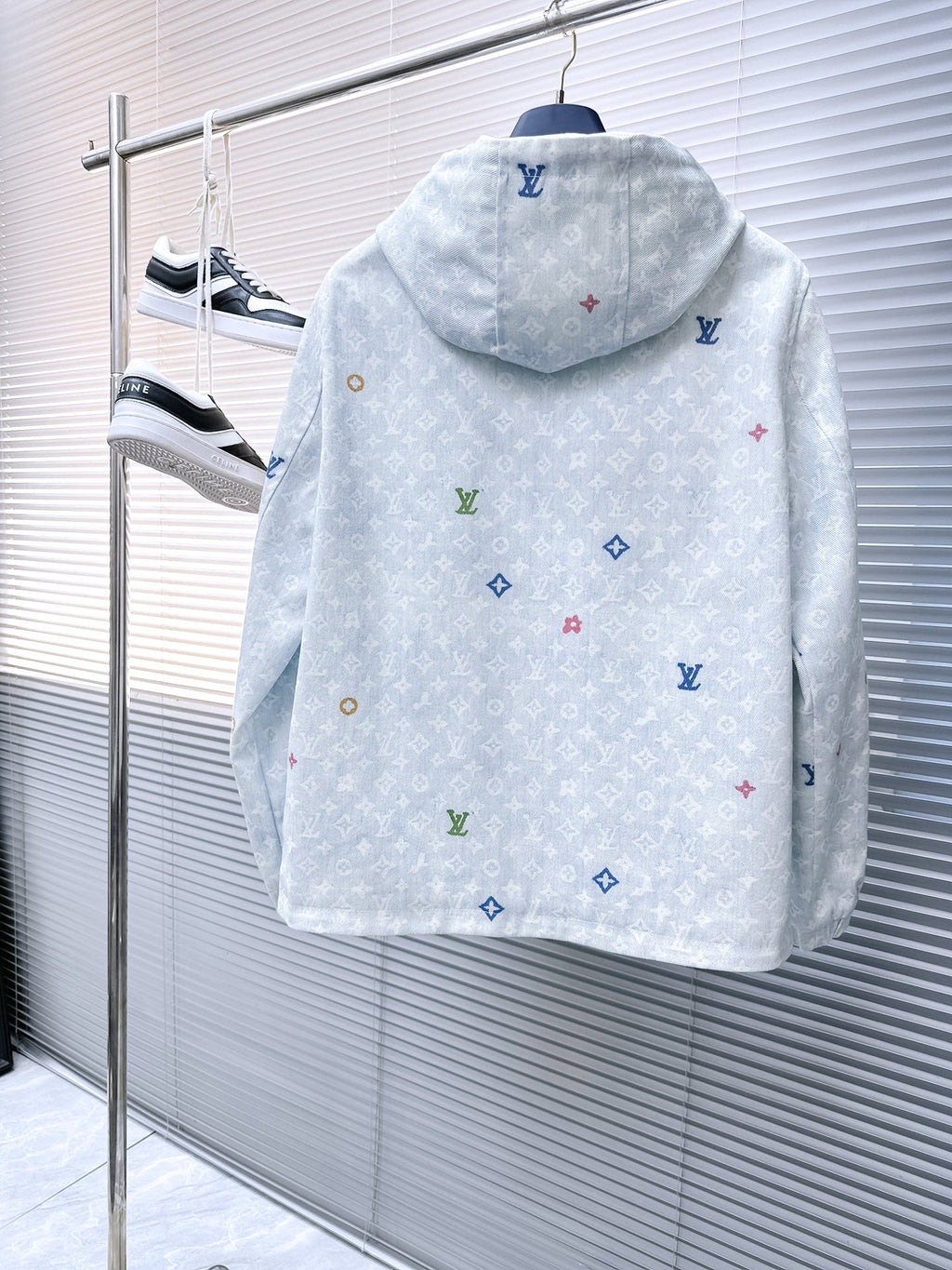 LOUIS VUITTON LV HOODED JACKET IN PASTEL LIGHT BLUE MONOGRAM CRAGGY DENIM 239120