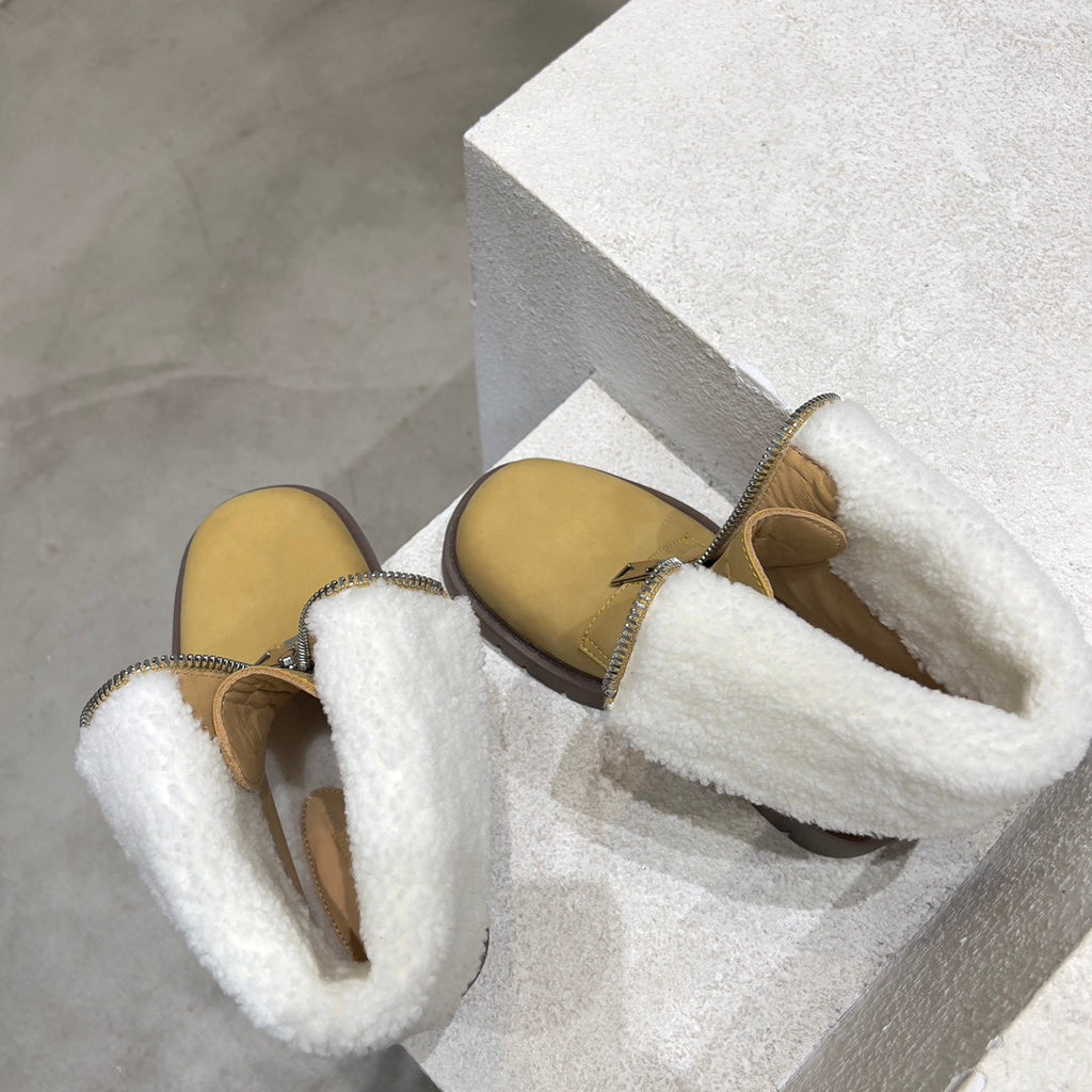 BOTTEGA VENETA BOTTINE HADDOCK BOOTS IN CITRINE YELLOW SUEDE