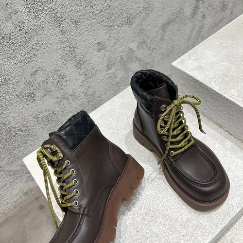 BOTTEGA VENETA HADDOCK LACE-UP ANKLE BOOT IN CHOCOLATE BROWN CALFSKIN