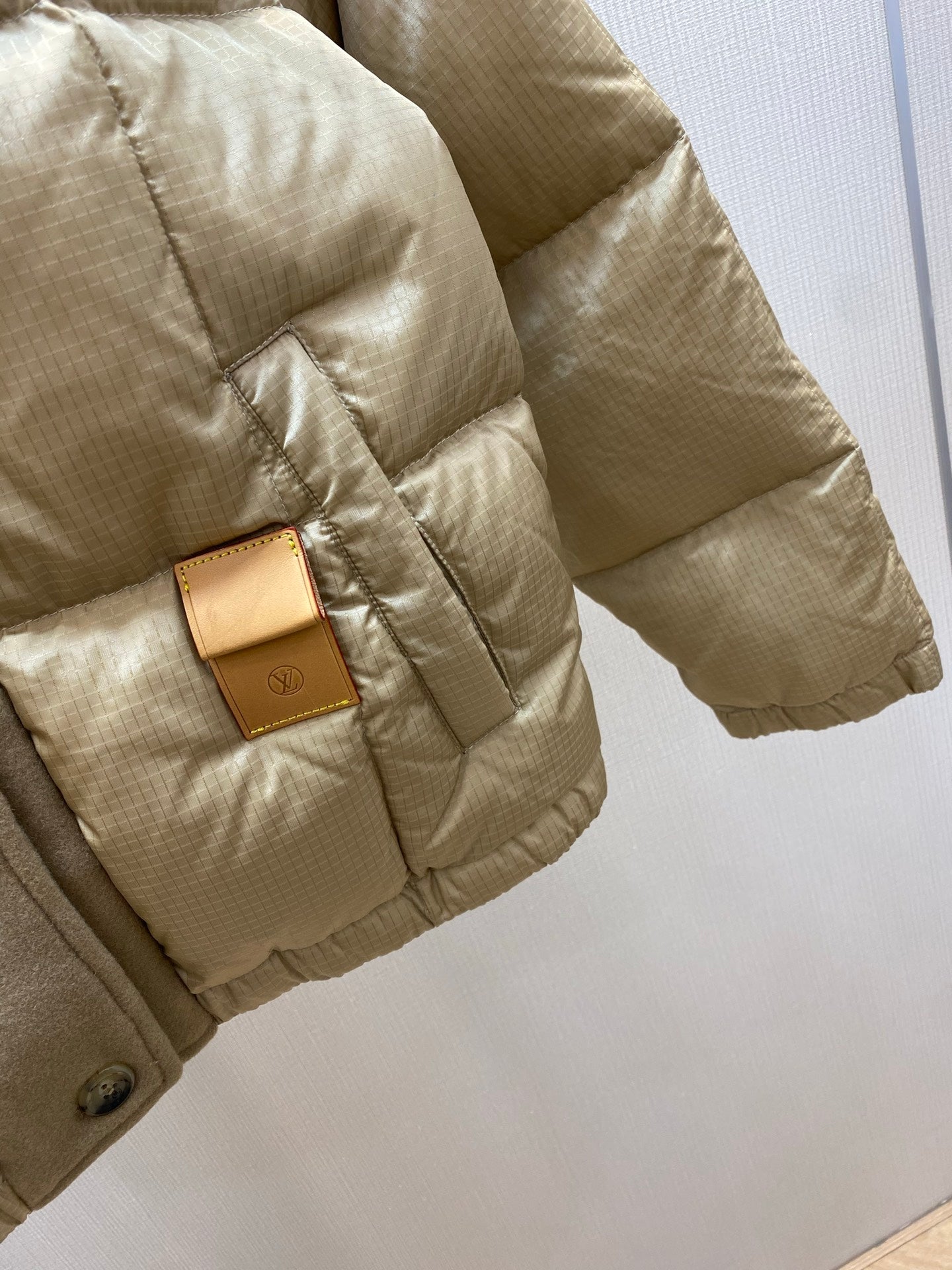 LOUIS VUITTON LV 25S DOWN JACKET 0123