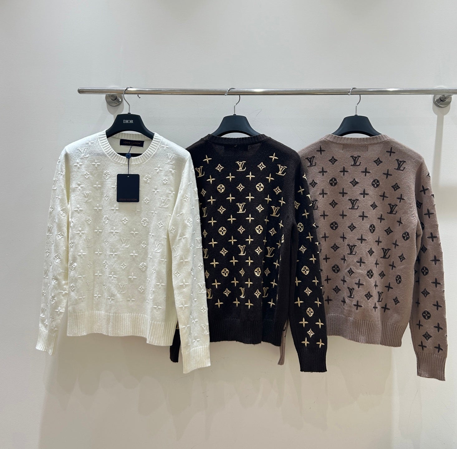 LOUIS VUITTON LV 25S SWEATER 0114