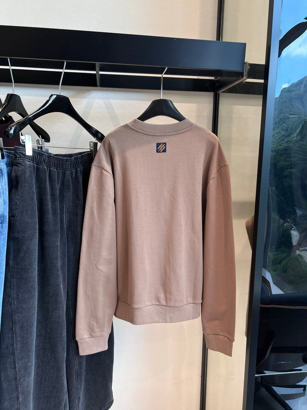 LOUIS VUITTON LV 25S LONG-SLEEVE SWEATSHIRT 0092