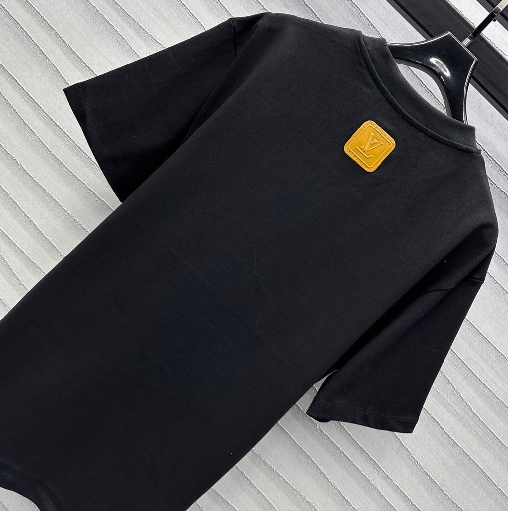 LOUIS VUITTON LV 25C VVN Patch Short-Sleeved Cotton Crewneck 229092