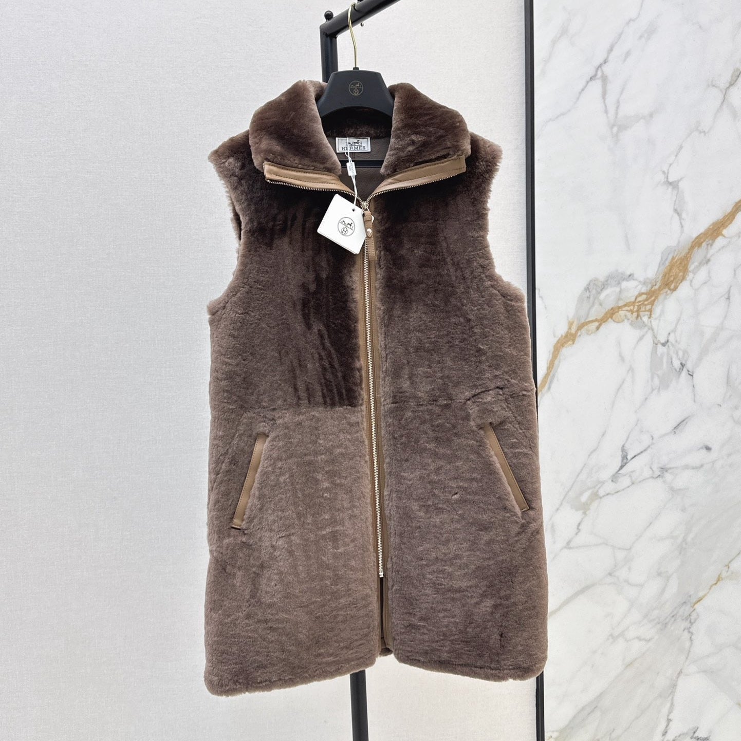 HERMES HERMES 25S FUR VEST 668406
