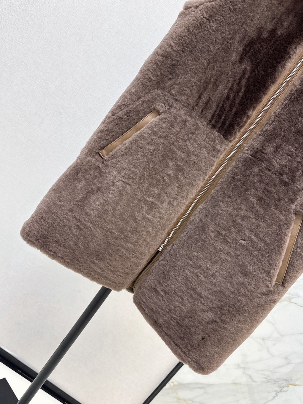HERMES HERMES 25S FUR VEST 668406