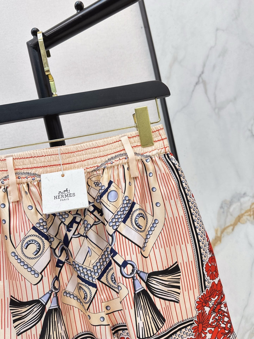 HERMES 25S SILK SHORTS 452