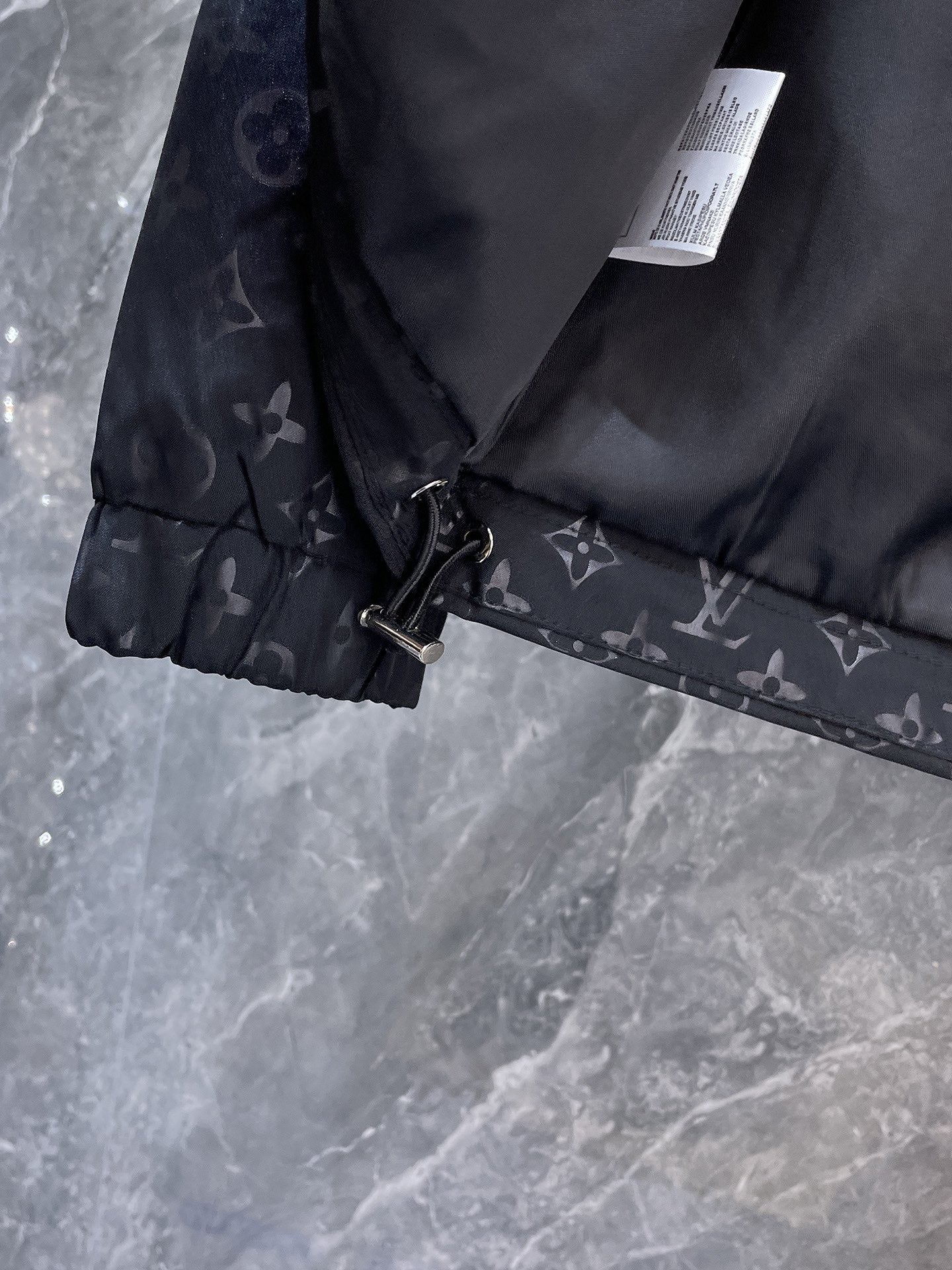 LOUIS VUITTON LV BLACK MONOGRAM JACKET 239555
